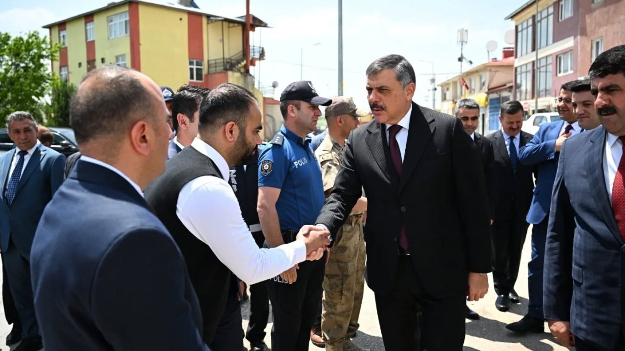 Vali Çiftçi, Köprüköy'ü ziyaret etti