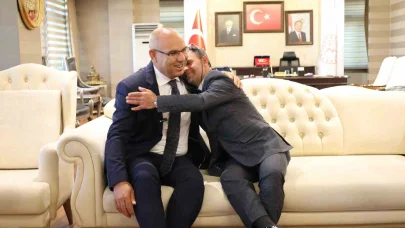 Vali Koç, toplumun sevilen ismi Cemal Aksakboğa’yı Valilikte konuk etti