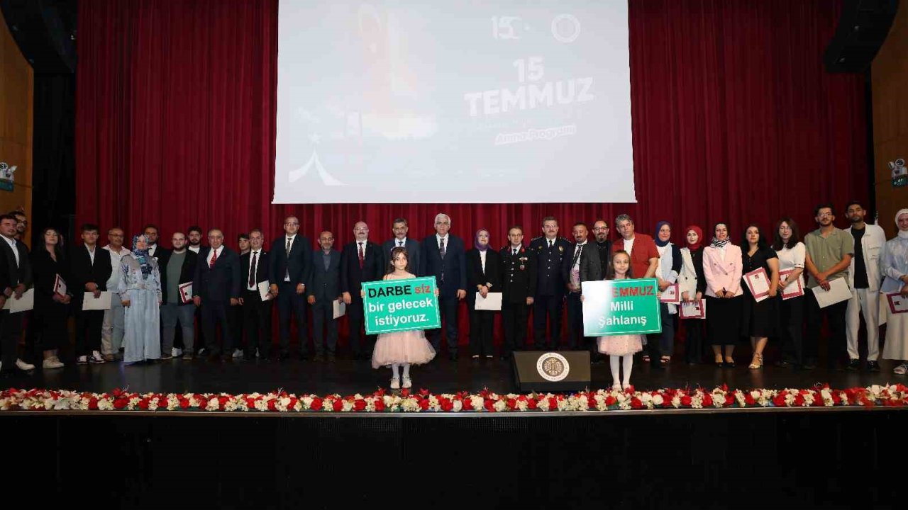 "Darbe Kafası" filmi ile tarihe ışık tutuldu