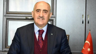 "Türk halkı, ihanet örgütüne geçit vermedi"