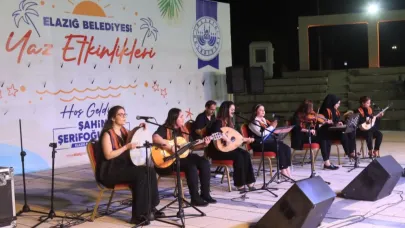 Gezici tiyatro şenliği seyirciyle buluşuyor