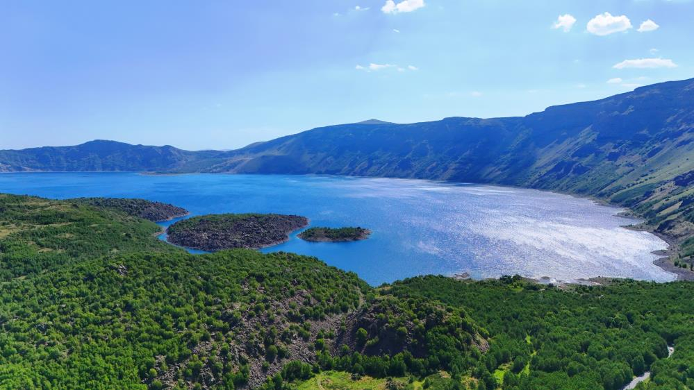 Nemrut Kalderası havadan görüntülendi