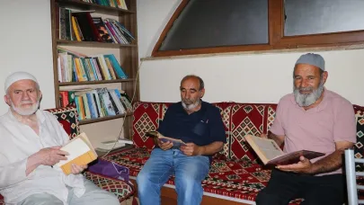 Camiler kitapla buluştu