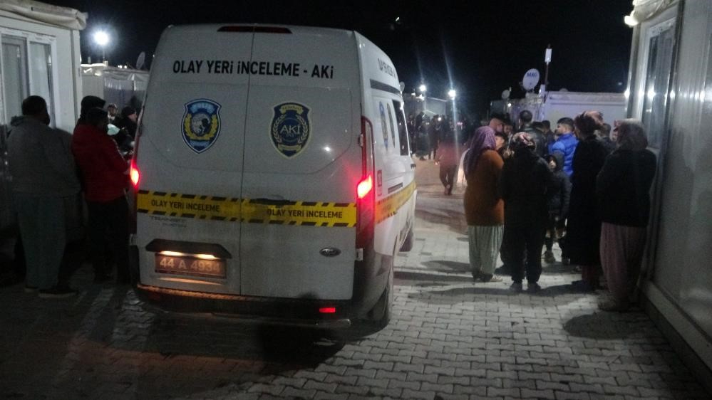 Husumetlilerin silahlı kavgası kanlı bitti: 1 yaralı