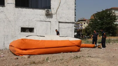 Balkondan atlamak isteyen kadın ikna edildi