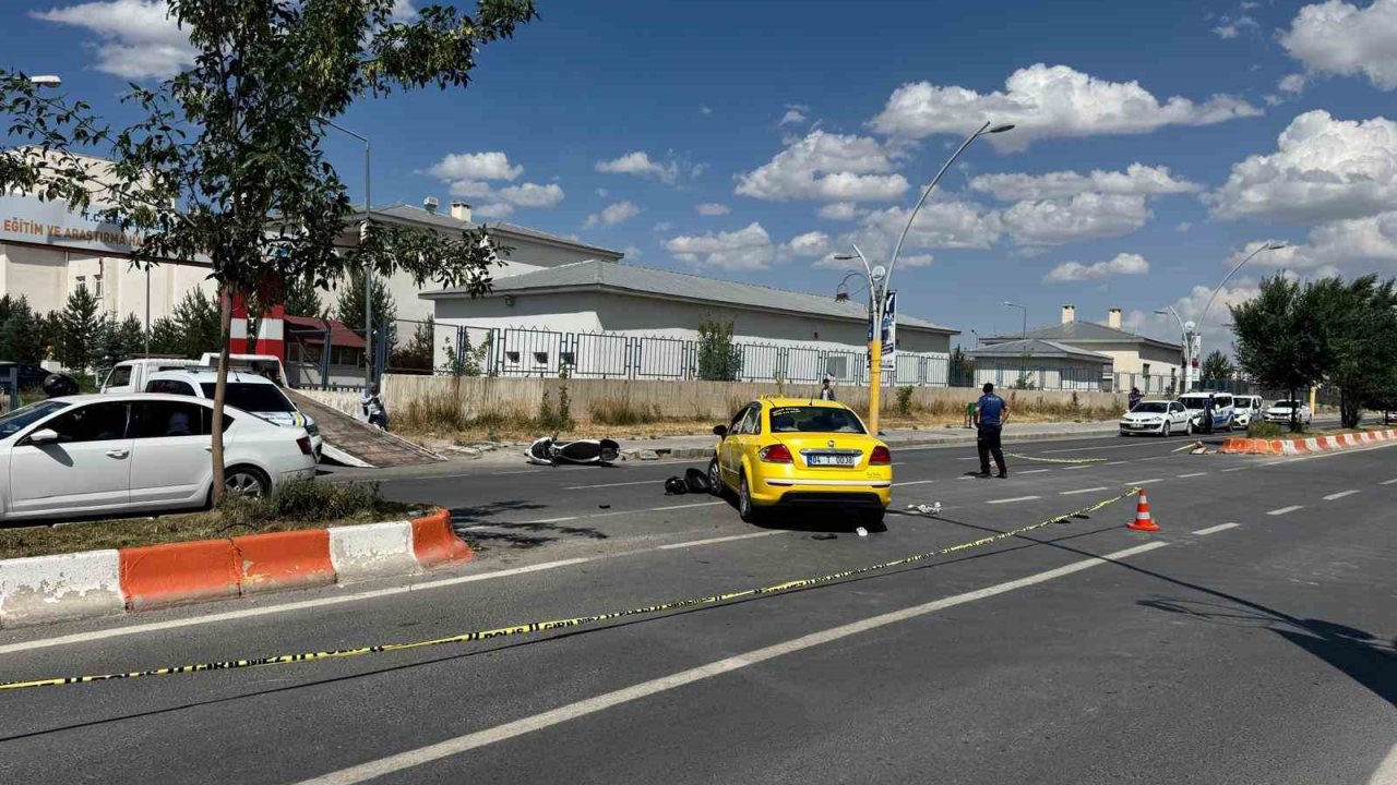 Ağrı’da trafik kazası: Karı koca hayatını kaybetti