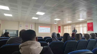 Ardahan’da "Koruyucu Aile Olmak" konulu seminer düzenlendi
