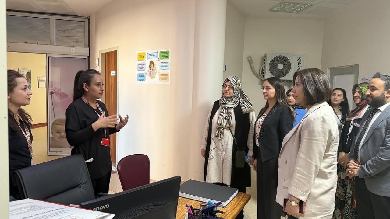 Sağlık heyeti Diyadin Devlet Hastanesi’ni ziyareti etti