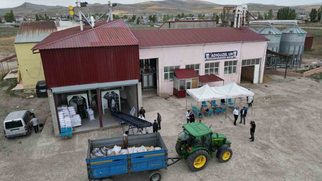 Bölgenin tek profesyonel un fabrikası
