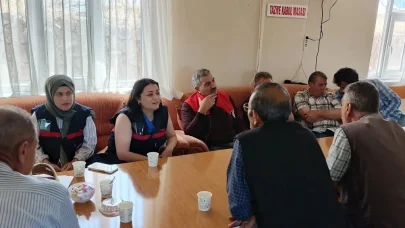 Doğubayazıt’ta çiftçilerle tarım sayımı konuşuldu