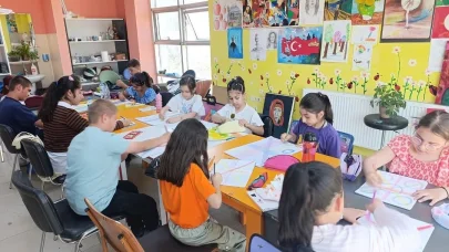 Doğubayazıt’ta hayal gücünü renklerle buluştur etkinliği