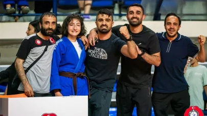 Ertuğrul Dönmez, Yıldız Milli Takım Kampında antrenör olarak görev aldı