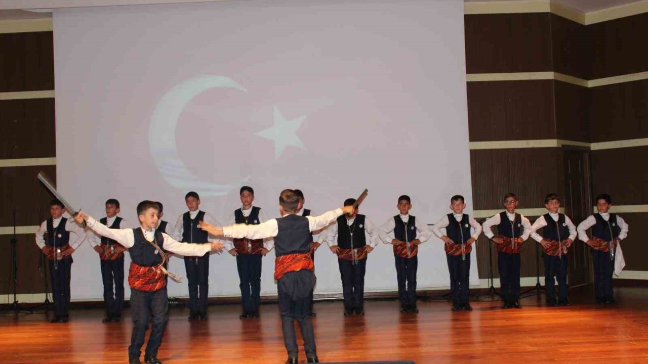 Erzurum Halk Kültürü Derneği'nde eğitimler başladı