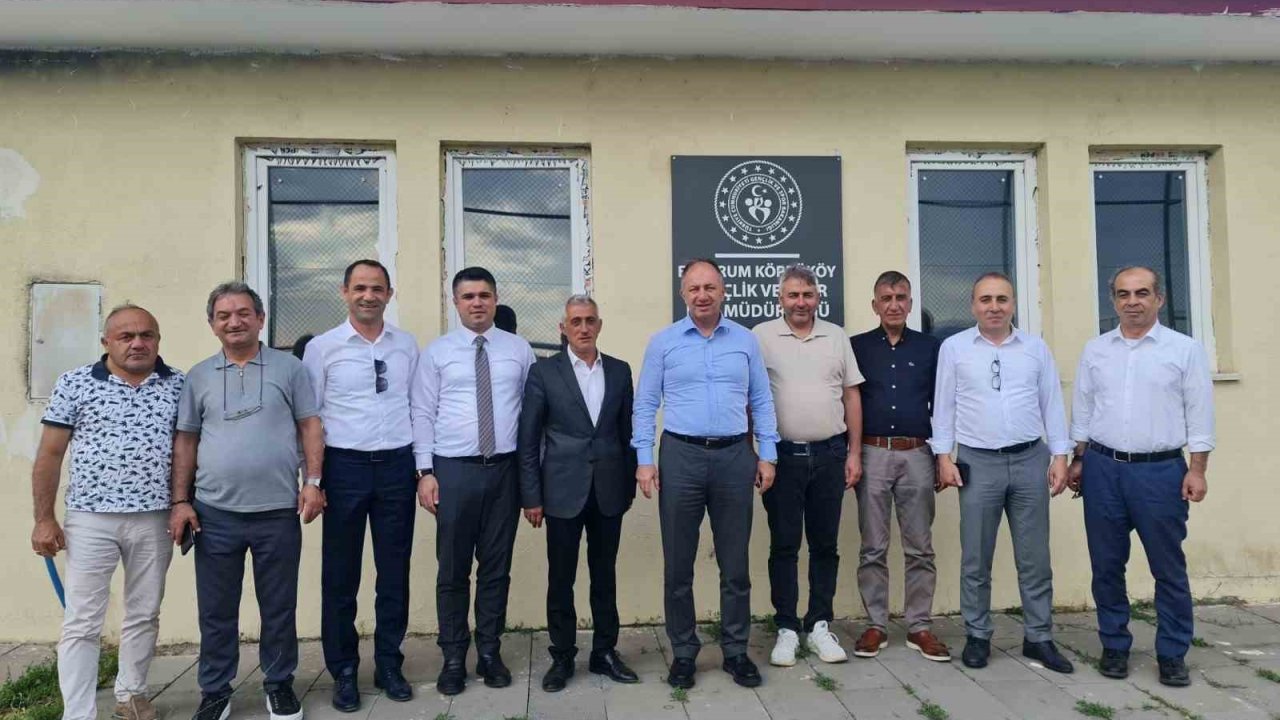 Müdür Çakmur, ilçe turunda
