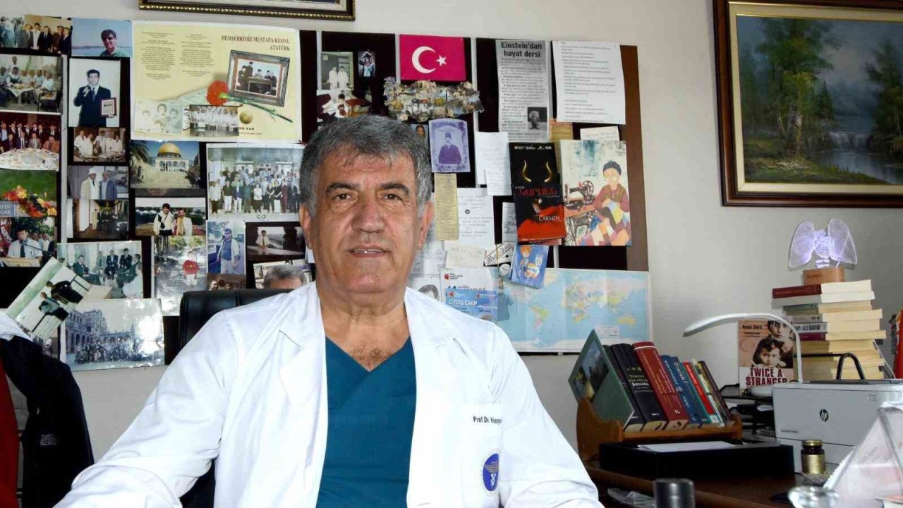 "Halı sahada spor yapılmasını önermiyorum"