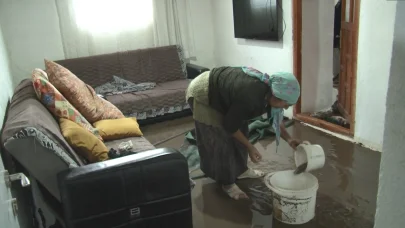 Kars’ta sağanak yağış sele yol açtı: Evler sular altında kaldı