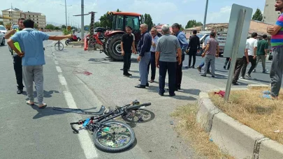 Minibüsün çarptığı çocuk hayatını kaybetti