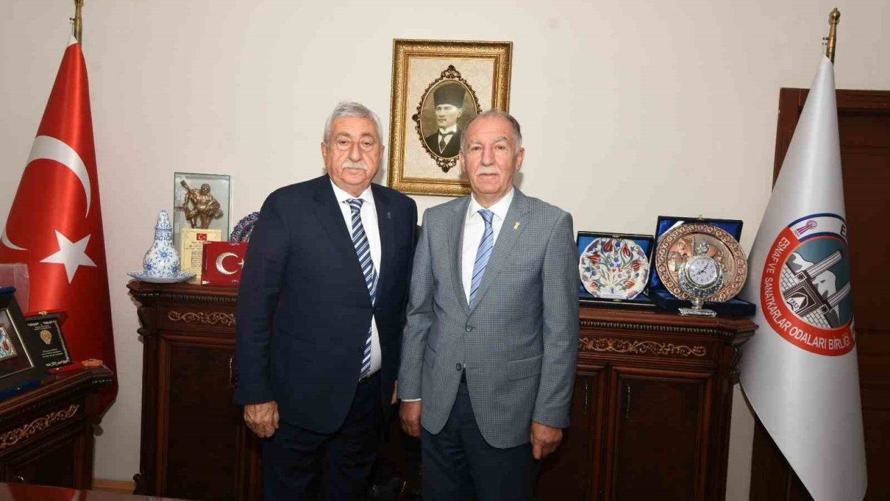 "Altının değerini sarraf, vatandaşın halini esnaf bilir"