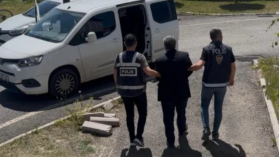 Susuz’da akrabasını öldürdüğü gerekçesiyle aranan 1 kişi yakalandı