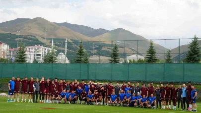Trabzonspor’un Erzurum kampı başladı