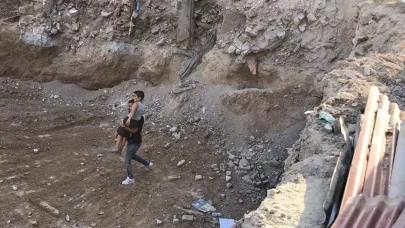 İnşaat çukuruna düşen çocuk kurtarıldı