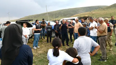 Vali Çiçek, şap hastalığı bilgilendirme ve dezenfeksiyon çalışmalarına katıldı