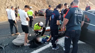İki otomobil çarpıştı: 1'i ağır 6 yaralı