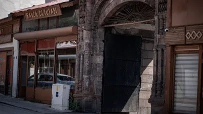 Tarihi hanları restorasyonla yeniden ticari hayata kazandırılacak