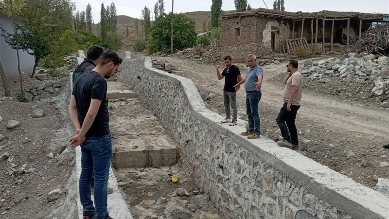 Kotan, Kağızman’daki çalışmaları yerinde inceledi