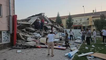 Balıkesir Sındırgı'da 6.1'lik deprem