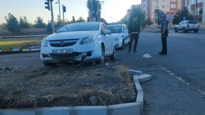 Kars'ta direksiyon başında kalp krizi geçiren sürücü hayatını kaybetti