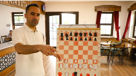 Kars Belediyesi satranç kursu açtı