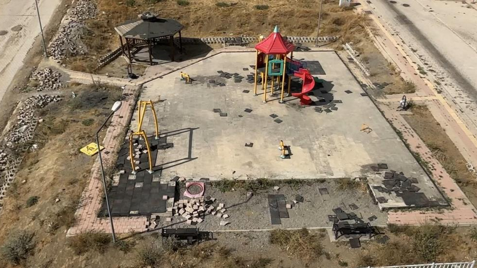 Çocuk parkı talan edildi