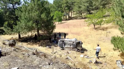 Hafif ticari araç şarampole uçtu: 3 yaralı