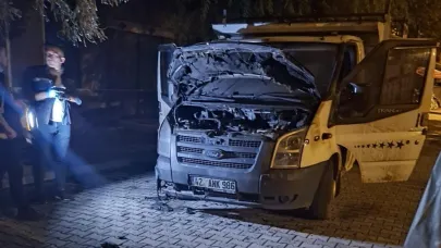 Kağızman da park halindeki 1 araç yandı