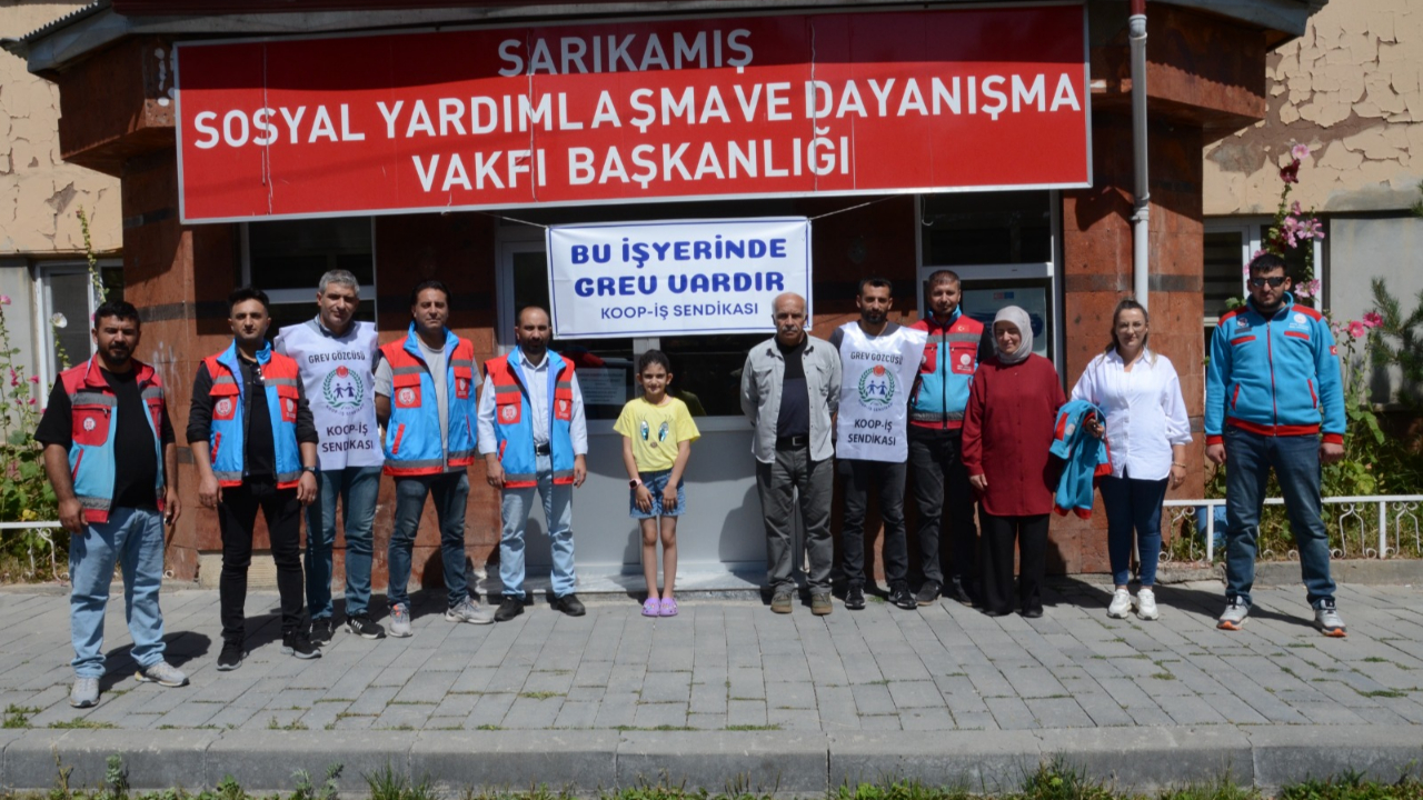Sarıkamış’ta Vakıflar greve başladı