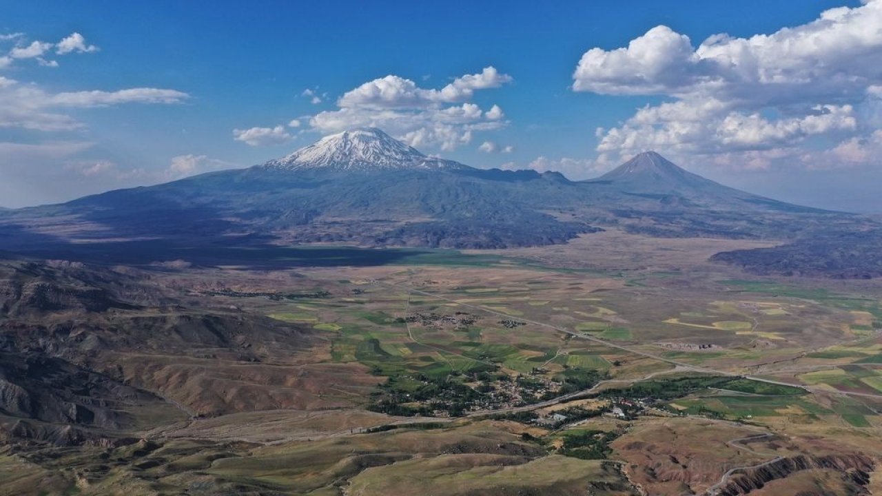 Buzul alanı 50 yılda yarı yarıya azaldı