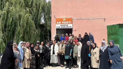 AK Parti Aziziye ilçe kadın kolları teşkilat toplantısı yapıldı