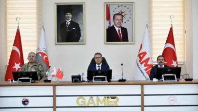 Ardahan’da güvenlik toplantısı düzenlendi