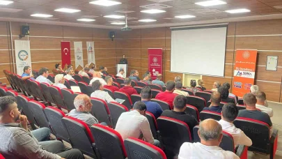 Kars’ta yerel kalkınma hamlesi bilgilendirme toplantısı yapıldı