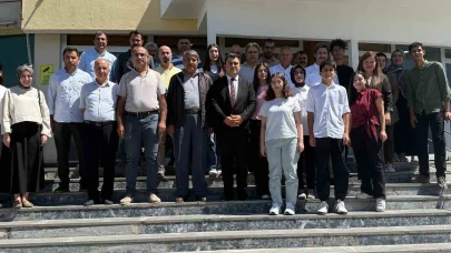 Patnos’ta başarılı öğrenciler için kahvaltı programı düzenlendi