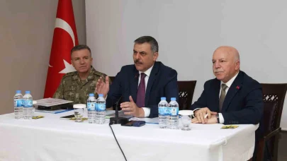 Sokak hayvanlarına yönelik tedbirler görüşüldü