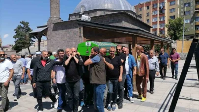 Türk Halk Müziği’nin usta sesi Bahattin Karakoç’a son veda