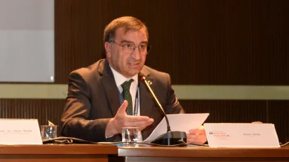 "29 harflik alfabe kelime varlığımızı yok etti"