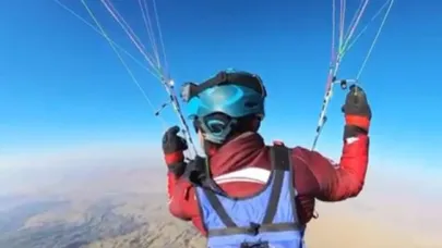 15 paramotor pilotu Ağrı Dağı'nda tarihi bir başarıya imza attı