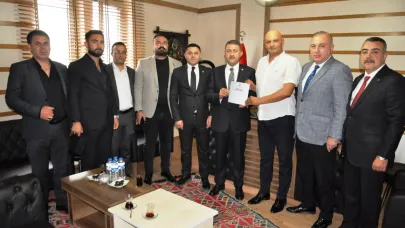 MHP Heyeti, Kars Gazeteciler Cemiyetini ziyaret etti