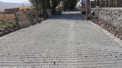 Kars’ta köy yolları tamamlanıyor
