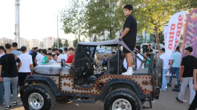 Tuning Fest Modifiyeli Araç ve Motosiklet Festivali renkli görüntüler oluşturdu