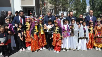 Kars’ta İlköğretim Haftası kutlandı