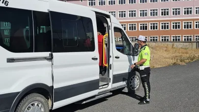 Kars’ta öğrenci servisleri denetlendi